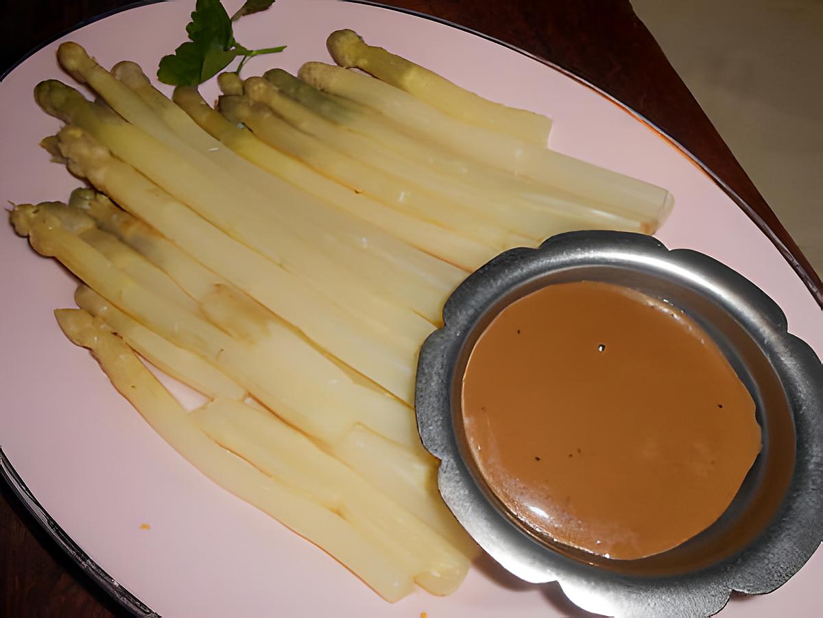 recette Asperges violettes a la vinaigrette balsamique