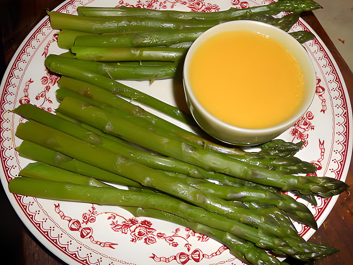 recette Aperges vertes  vinaigrette au curry