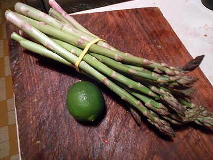 recette Aperges vertes  vinaigrette au curry