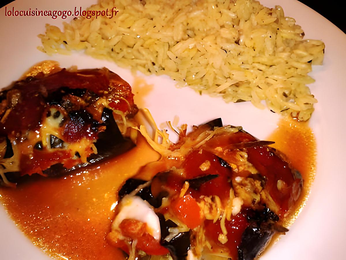 recette Roulés d'aubergine "champignon-poivron-mozza" gratiné à la sauce tomate