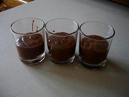 recette Mousse au nutella et chantilly aux Oréos