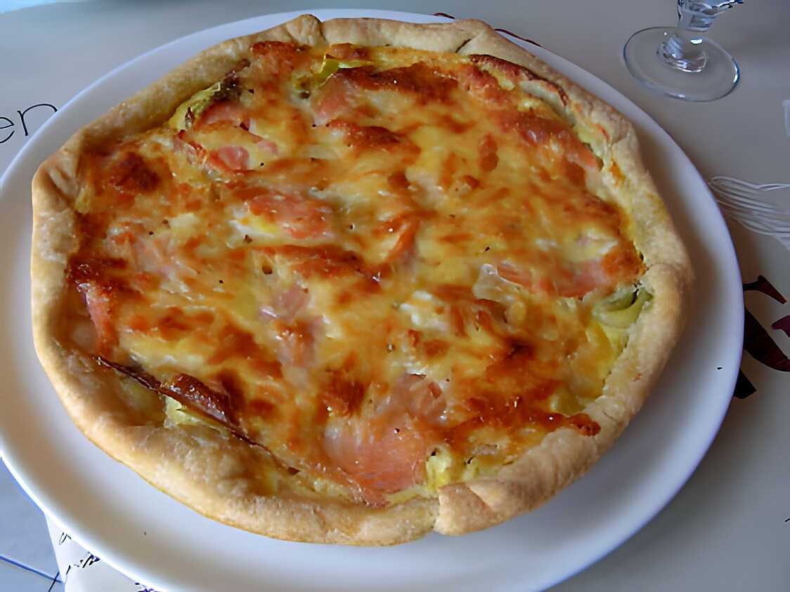 Recette de Tarte aux poireaux et saumon fumé