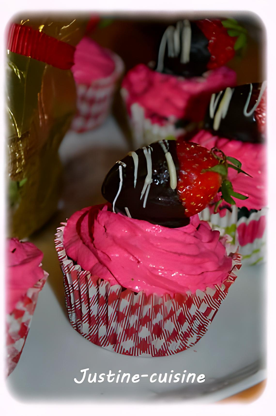 recette Cupcakes choco/fraise, coeur de fraise