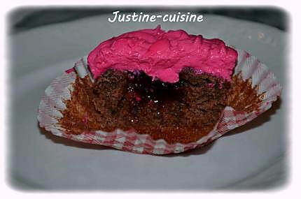 recette Cupcakes choco/fraise, coeur de fraise