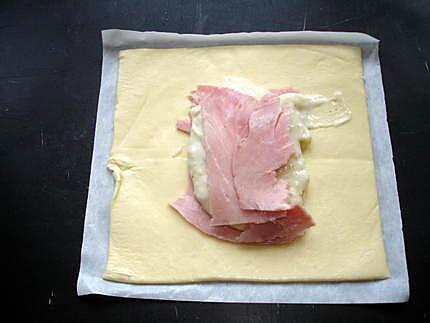 recette feuilletés au jambon et à la béchamel