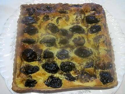 recette Tarte aux pruneaux d'Agen en crème.