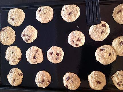 recette Délicieux Cookies aux flocons d'avoine et au chocolat.