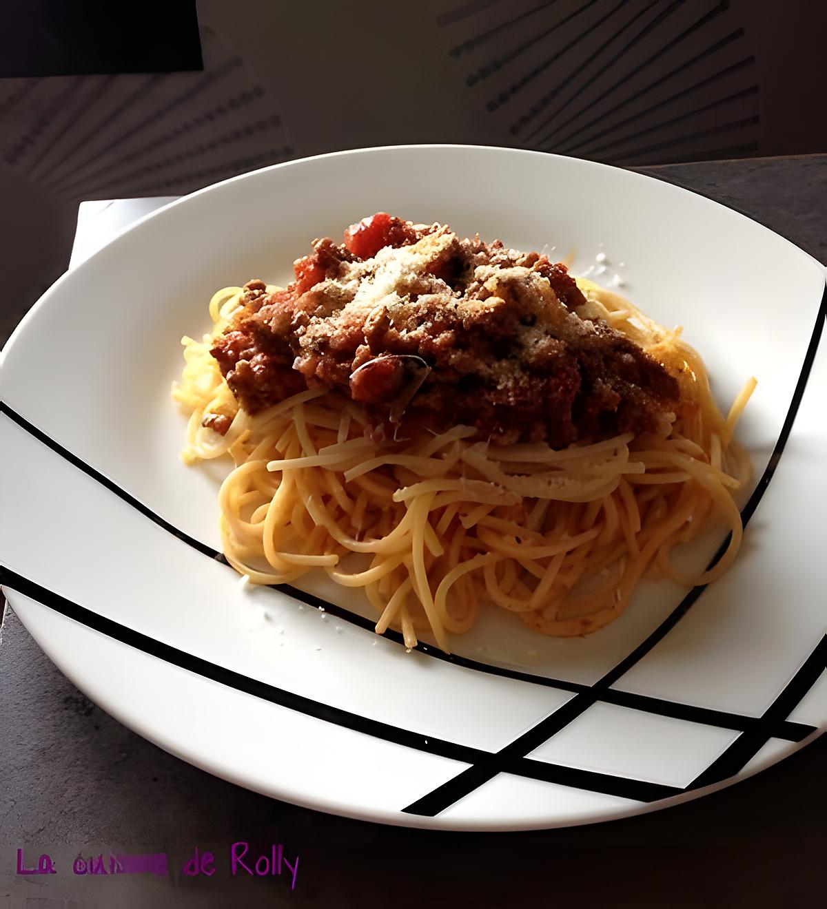 recette Spaghetti bolognaise vite faits de Cyril Lignac