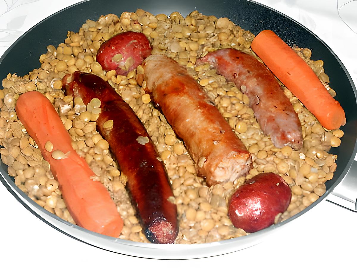 recette LENTILLES  ET  MIXTE  DE  SAUCISSES