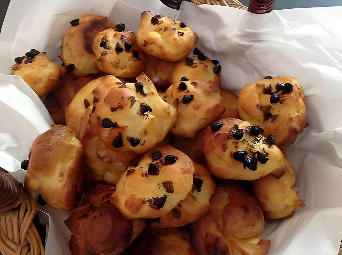 recette Chouquettes à la fleur d'oranger et pépites de chocolat