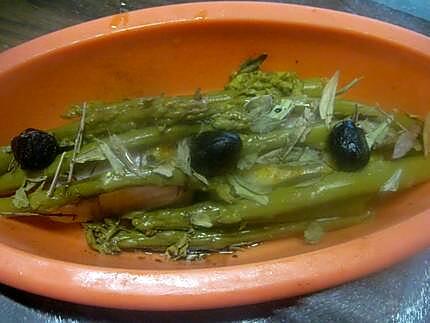recette Pavés de cabillaud. asperges. feuilles de Myrte.