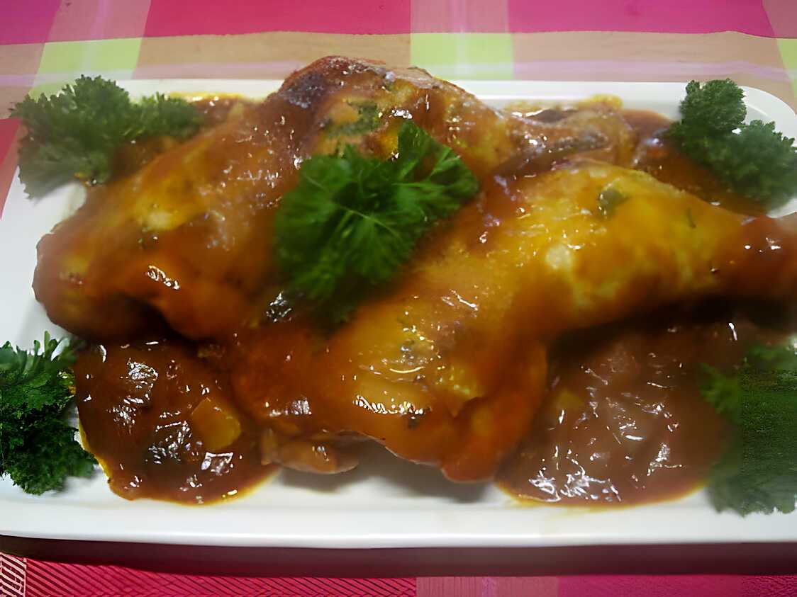 Recette de Cuisses de poulet sauce tomates et céleri.