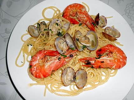 recette SPAGHETTADE  VONGOLE  E  GAMBAS