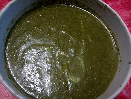recette Soupe aux feuilles de blette et cives d'oignon.
