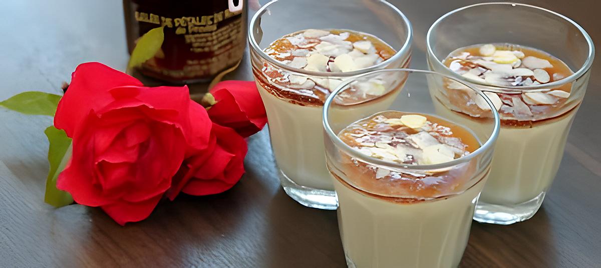 recette Panna cotta à la cardamome et la gelée de rose du Lot