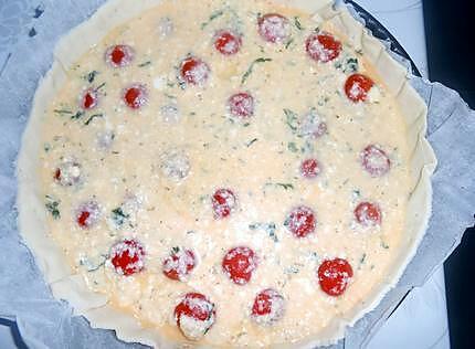 recette TARTE  AUX  TOMATES  CERISES ET BROCCIU