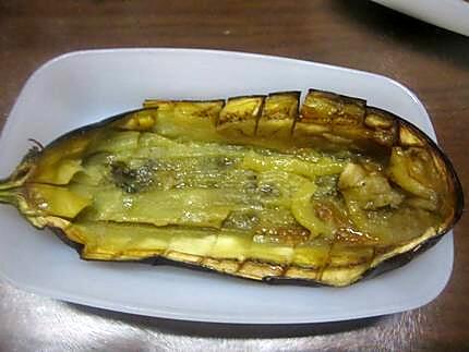 recette Aubergines farcies gratinées.