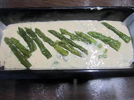 recette Cake aux asperges et anchois.