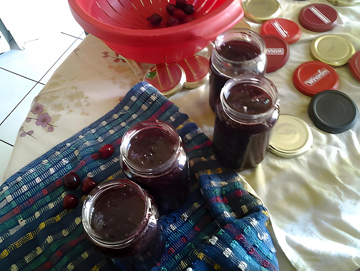 recette Confiture de cerises au romarin