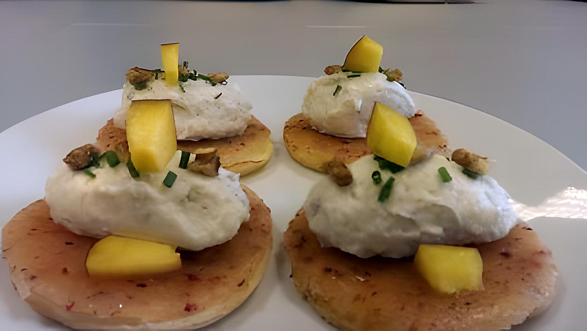 recette Blinis Gorgonzola fondant de pêche