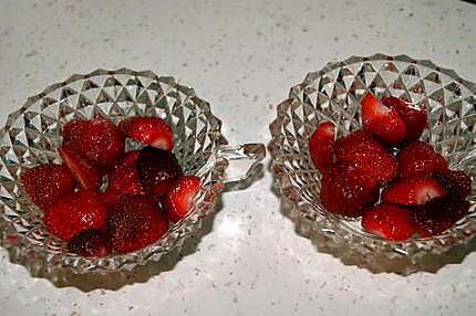 recette Coupes glacées fraises meringuées