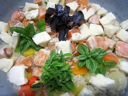 recette Riz aux légumes. saumon. basilic.