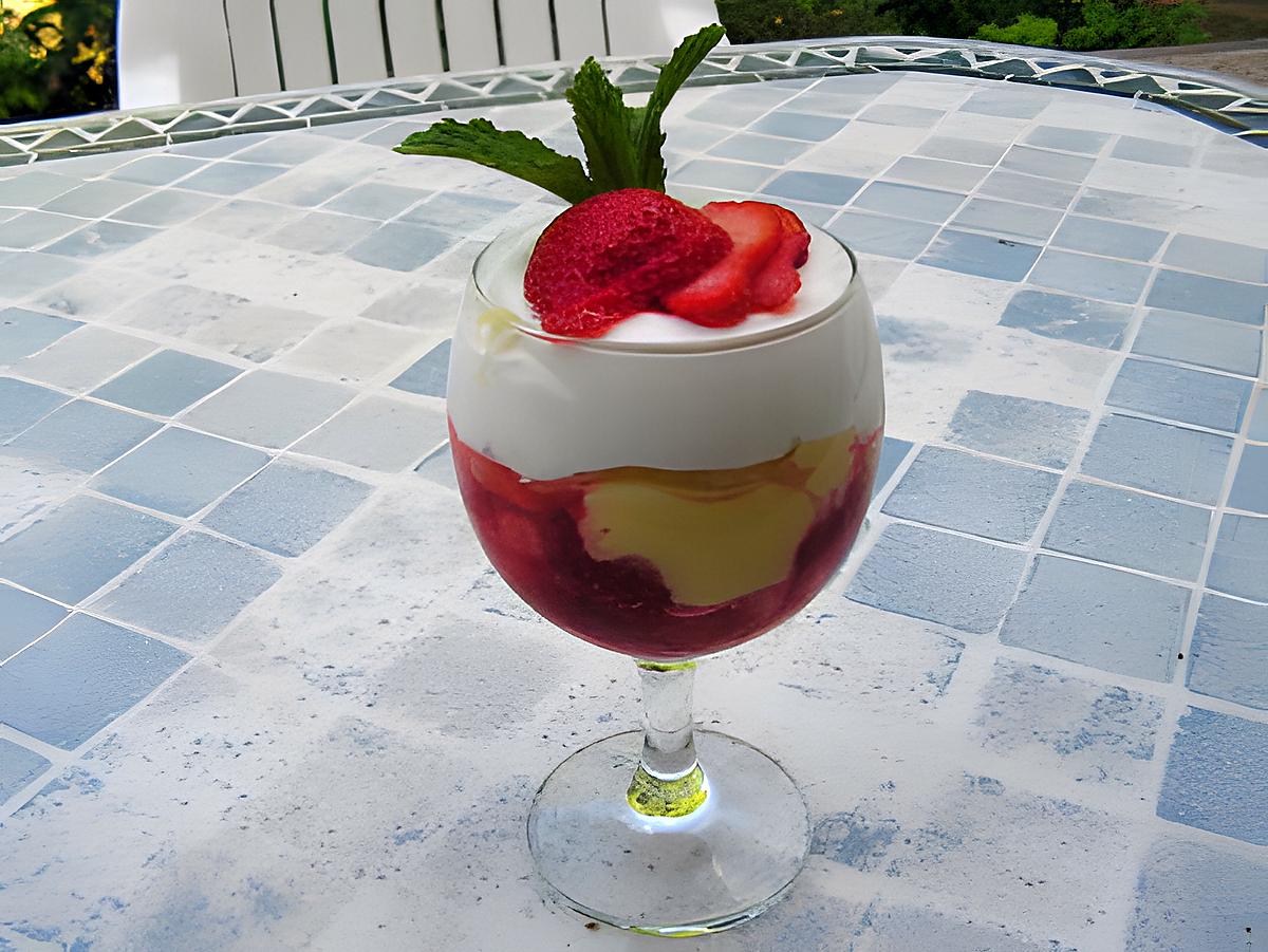 recette Trifle vanille-fraises