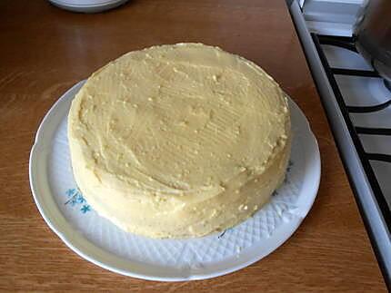 recette Gâteau d'anniversaire à la crème mousseline revisitée à ma façon.