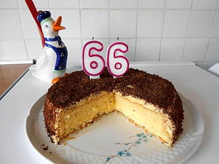 recette Gâteau d'anniversaire à la crème mousseline revisitée à ma façon.