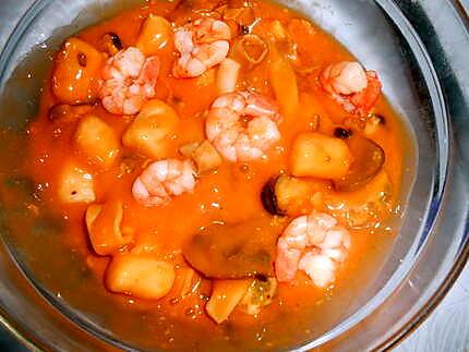 recette BOUCHEES DE FRUITS DE MER SAUCE CREVETTES