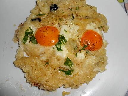 recette RESTE DE PUREE CORSE ET OEUFS AU NID