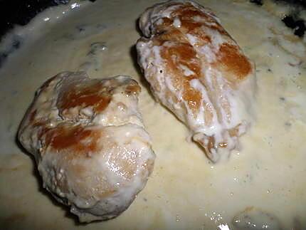 recette Escalopes de poulet à la créme de saint agur