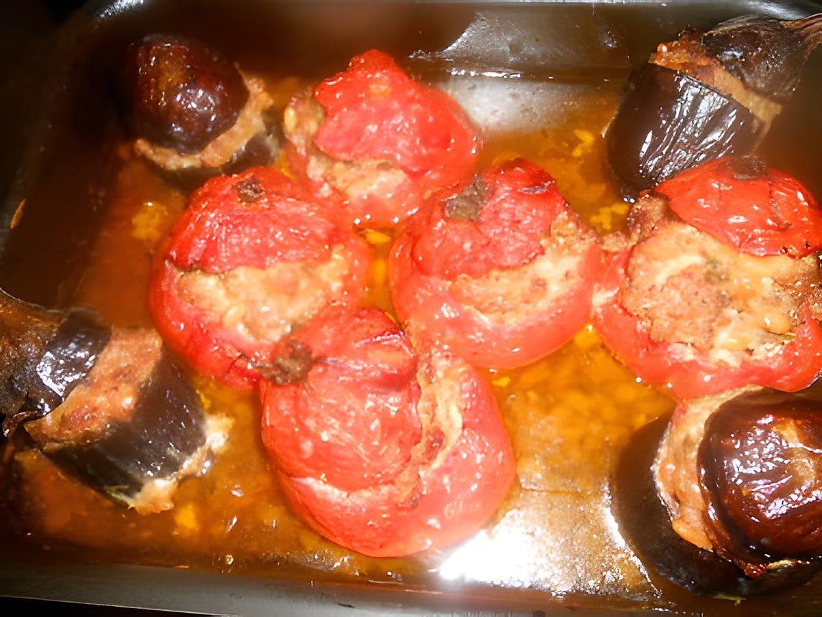 recette Aubergines et tomates a la farce fine