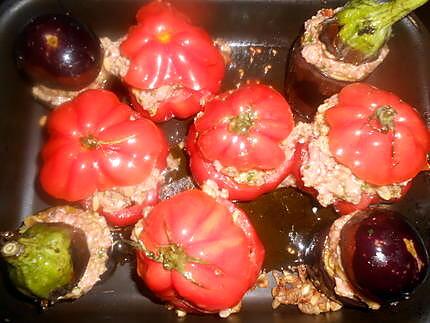 recette Aubergines et tomates a la farce fine