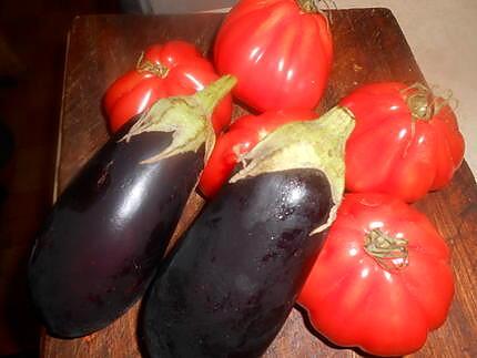 recette Aubergines et tomates a la farce fine