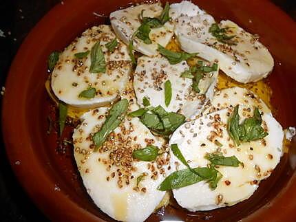 recette Tomates noires de crimée a la mozzarella