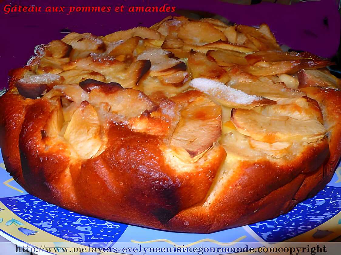 Recette de Gâteau aux pommes et amandes par melayers