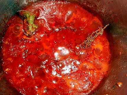 recette Fusilli lunghi sauce tomate ail et piment
