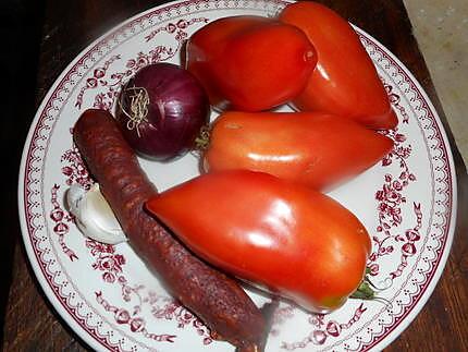 recette Salade de tomates au chorizo croustillant