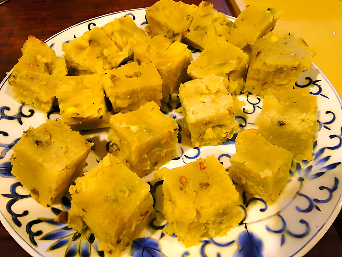 recette Gâteau de semoule à l'ananas et aux pistaches
