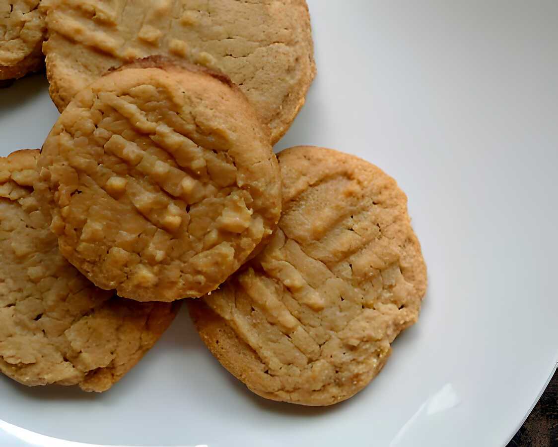 Recette de Biscuits au beurre d'arachide sans farine et sans lactose