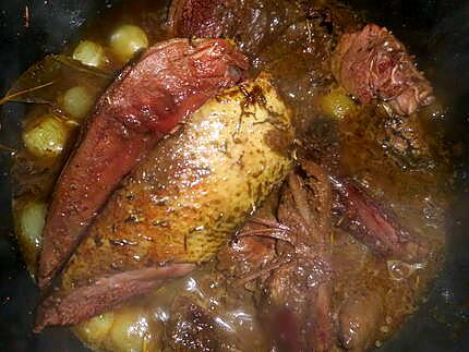 recette Canard colvert petits oignons,olives et pieds de mouton