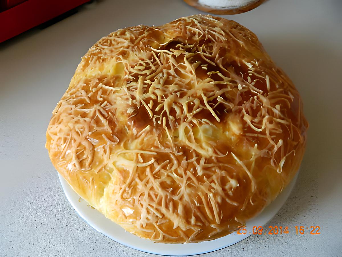 recette Brioche salée vache qui rit et gruyère