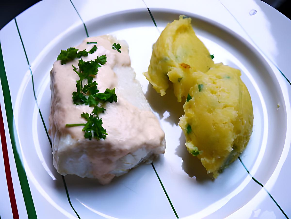 recette Dos de lingue à la crème de saumon / purée à la ciboulette