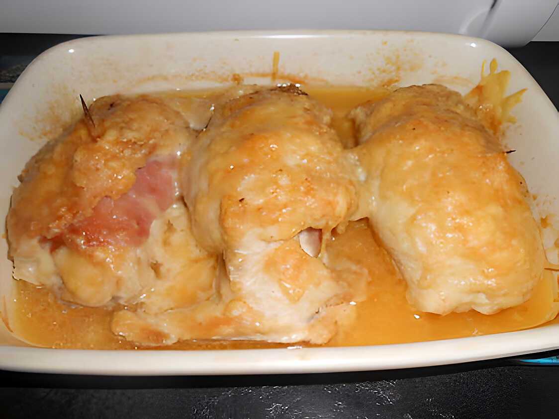 Recette de ROULEAUX DE POULET JAMBON GRATINES (idée prise à JEAN)