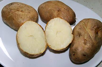 recette Pommes de terre au four (pommes de terre en robe des champs)