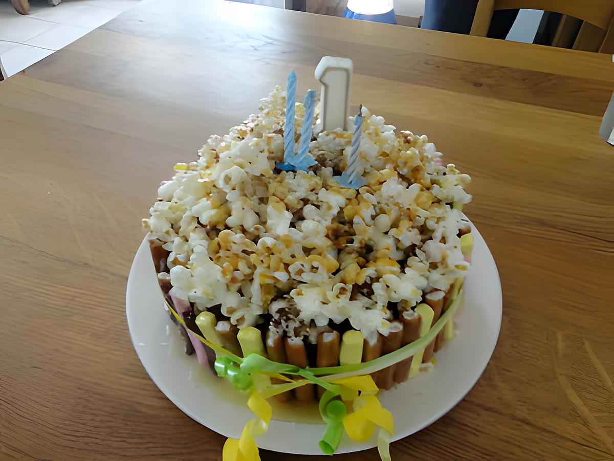 recette gateau multicolore de  CHRISTELLE "pour les 13 ans de THEO