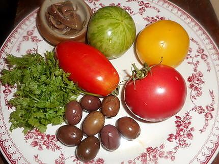 recette Salade de tomate de couleurs aux anchois et olives