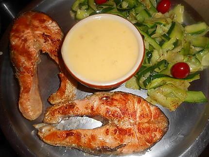 recette Darne de saumon grillée beurre blanc,tagliatelles de courgettes