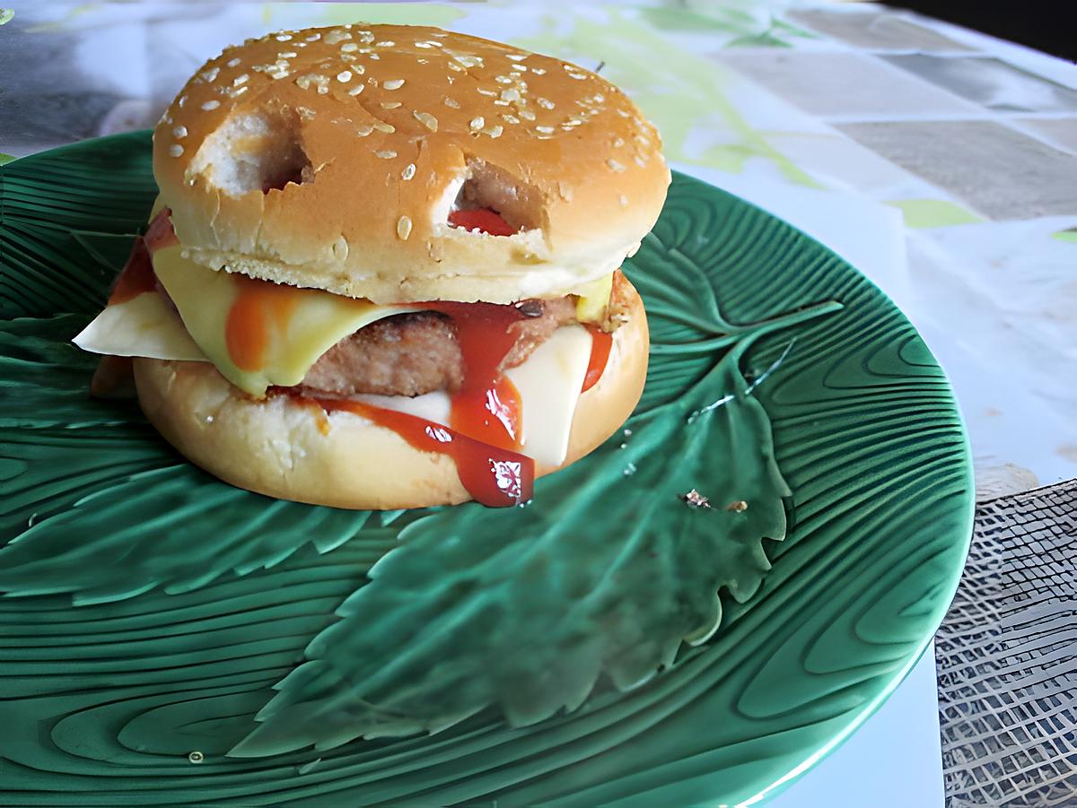 recette Burger Halloween.. JOYEUX HALLOWEEN A TOUS